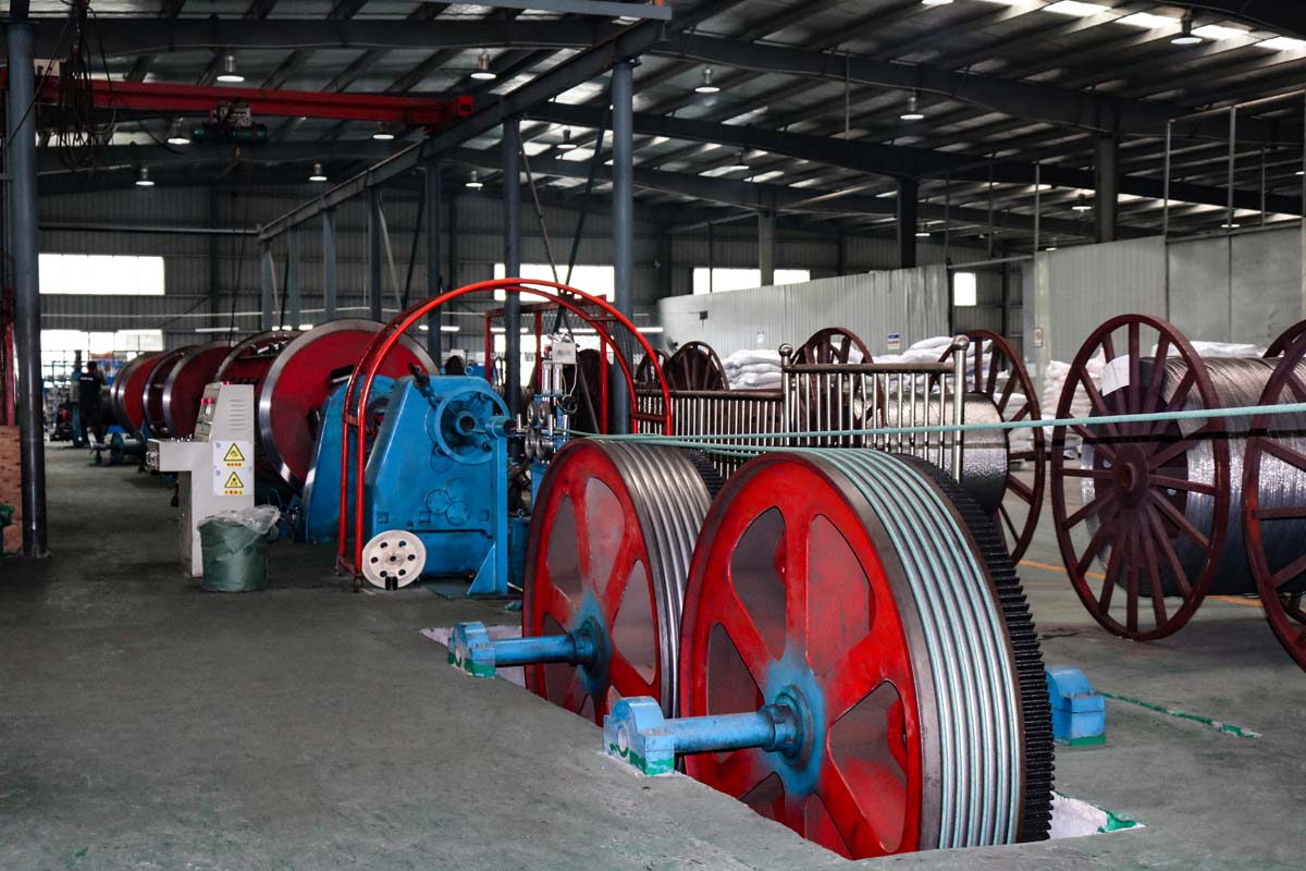 拉絲機組、繞包機組、擠出機 (1).jpg